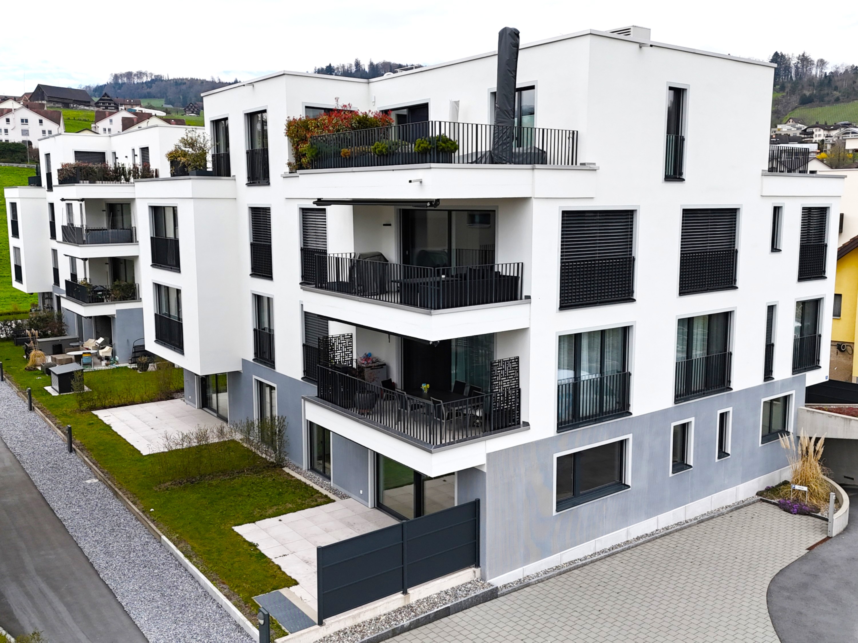 Tuggen, Linthstrasse